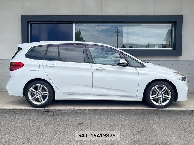 Bmw 2 SERIES 2016-06 8285312-14
