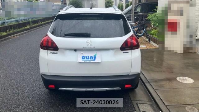 Peugeot 2008 2017-03 8281451-1