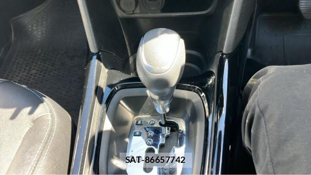 Peugeot 2008 2018-01 8282196-14