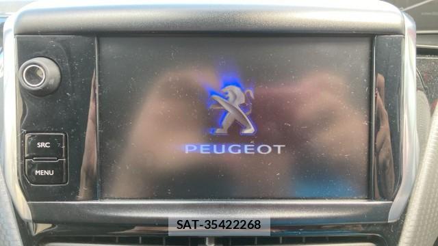 Peugeot 208 2017-09 8280697-4