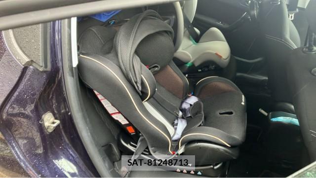 Peugeot 208 2018-03 8280874-6