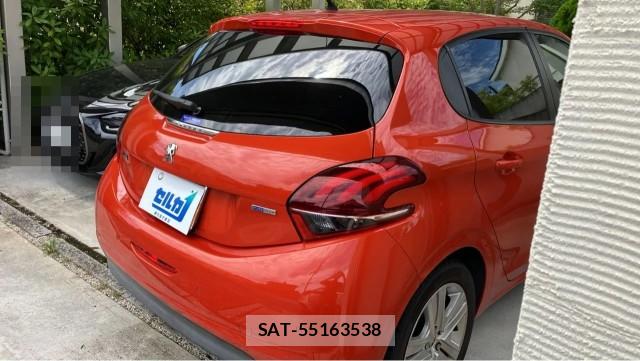Peugeot 208 2016-12 8281830-12