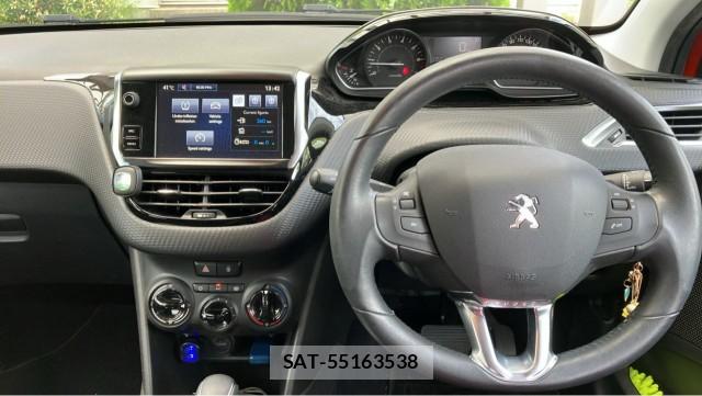 Peugeot 208 2016-12 8281830-16