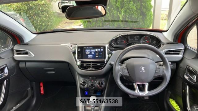 Peugeot 208 2016-12 8281830-2