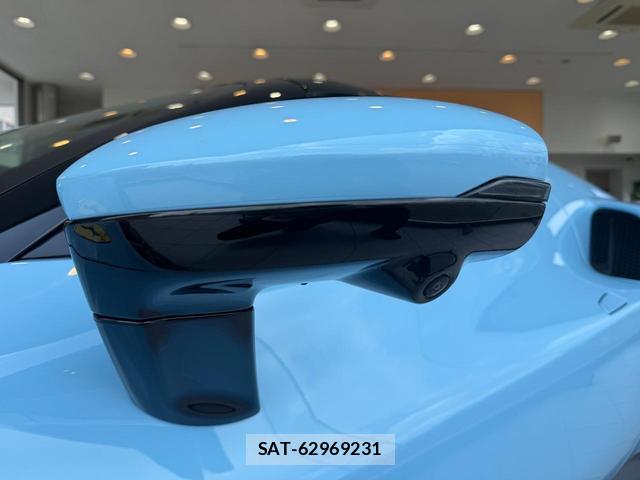 Ferrari 296 GTS 2023-10 8277810-15