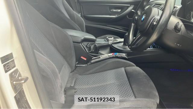 Bmw 3 SERIES 2013-06 8281034-5