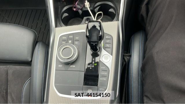 Bmw 3 SERIES 2021-05 8281473-14
