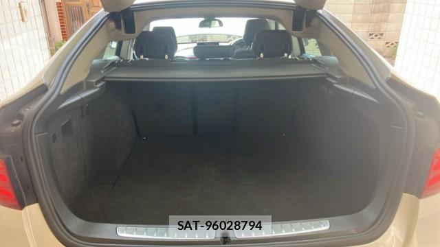 Bmw 3 SERIES 2014-02 8282066-17
