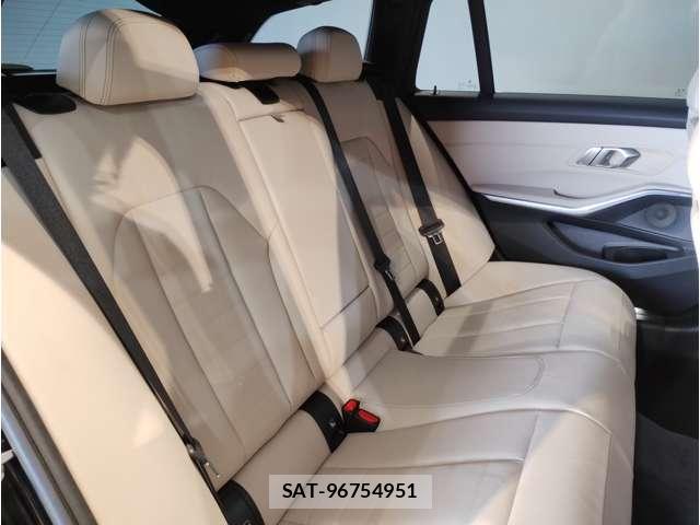 Bmw 3 SERIES 2021-09 8284610-10