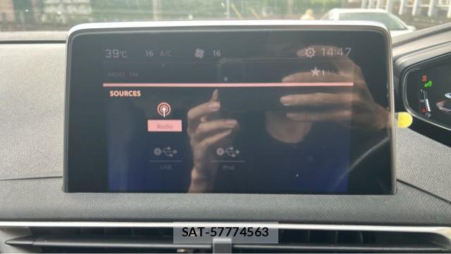 Peugeot 3008 2017-09 8282092-4