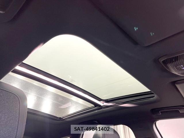 Peugeot 3008 2020-03 8282894-3