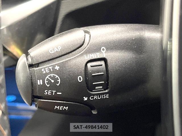 Peugeot 3008 2020-03 8282894-4