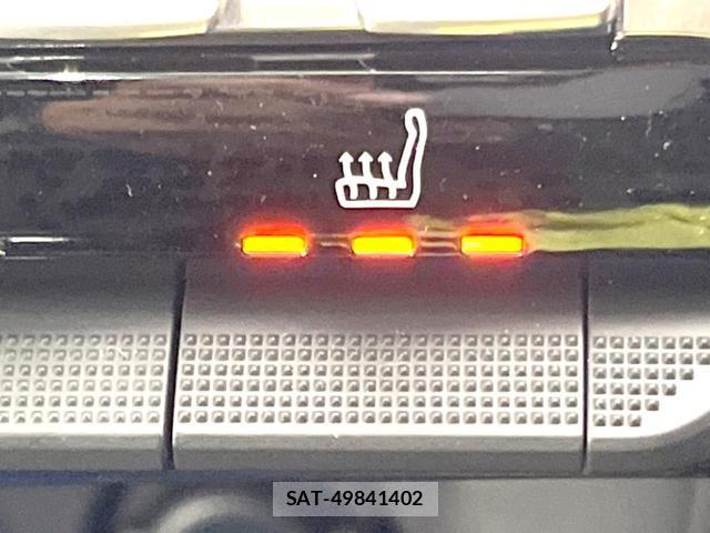 Peugeot 3008 2020-03 8282894-6