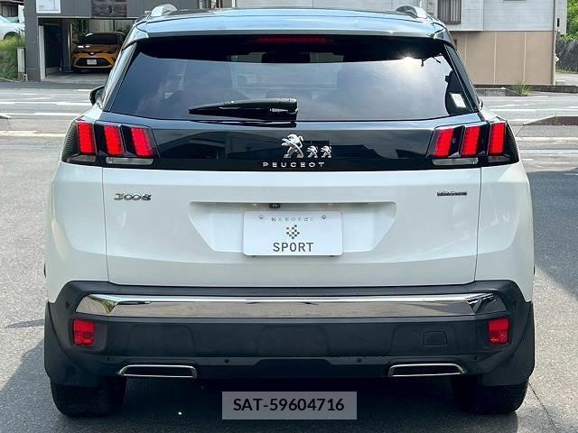 Peugeot 3008 2017-03 8285283-15