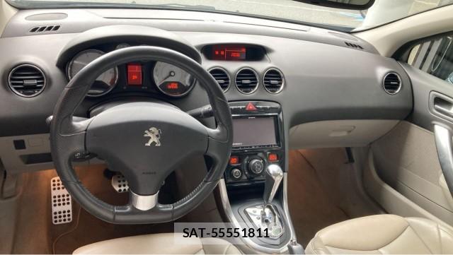 Peugeot 308 2012-09 8280455-2