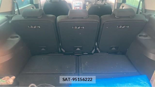 Peugeot 308 2011-08 8280950-17