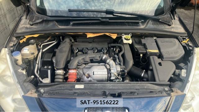 Peugeot 308 2011-08 8280950-7
