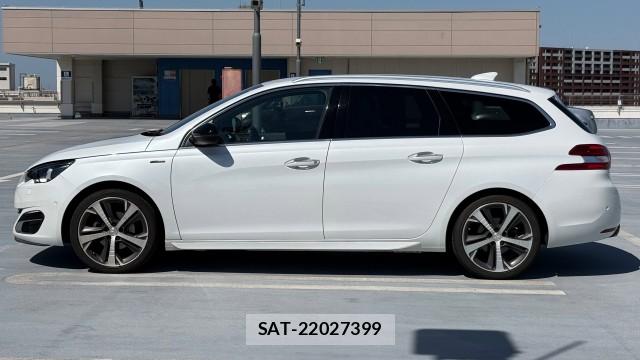 Peugeot 308 2015-12 8281408-10