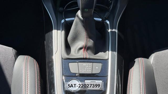 Peugeot 308 2015-12 8281408-14