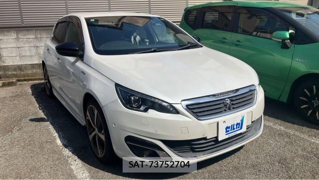 Peugeot 308 2015-09 8281836-11