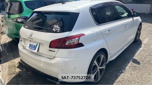 Peugeot 308 2015-09 8281836-12