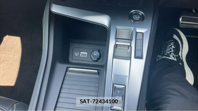 Peugeot 308 2023-11 8281946-14