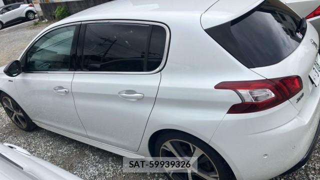 Peugeot 308 2016-06 8282292-10