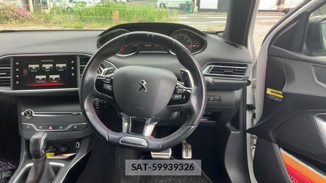 Peugeot 308 2016-06 8282292-16