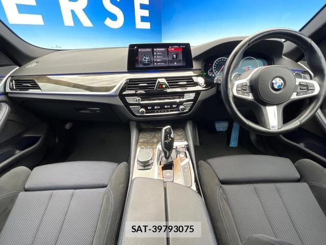 Bmw 5 SERIES 2018-12 8277321-1
