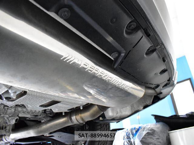 Bmw 5 SERIES 2019-06 8278704-4