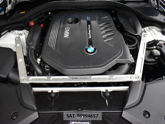Bmw 5 SERIES 2019-06 8278704-5