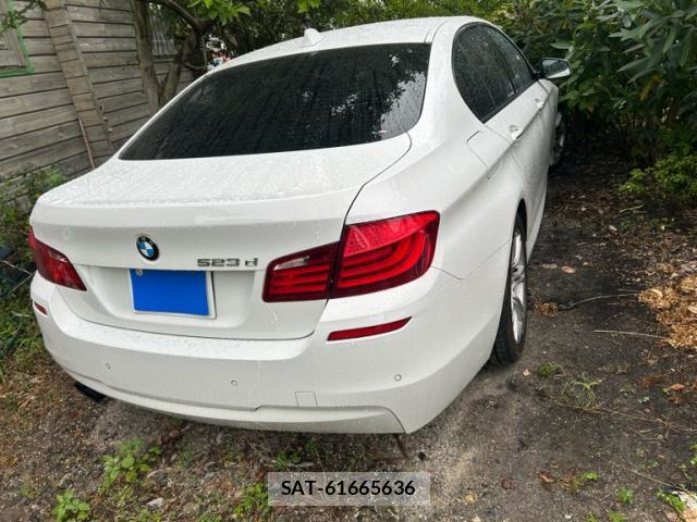 Bmw 5 SERIES 2013-08 8279635-1