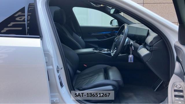 Bmw 5 SERIES 2023-11 8280577-5
