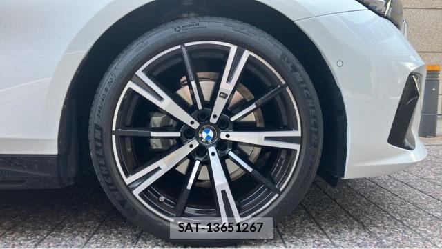 Bmw 5 SERIES 2023-11 8280577-8