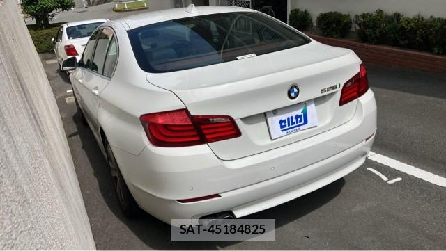 Bmw 5 SERIES 2011-02 8281019-13