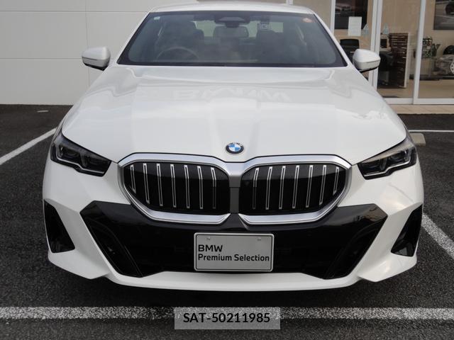 Bmw 5 SERIES 2024-12 8283302-1