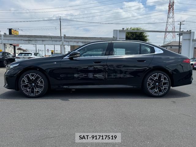 Bmw 5 SERIES 2025-09 8283303-3