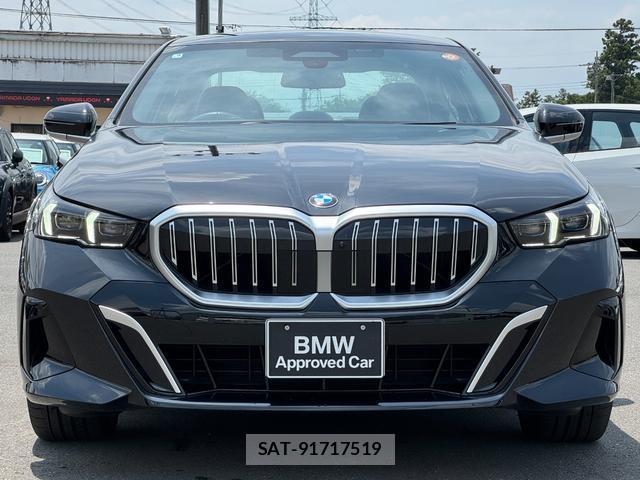 Bmw 5 SERIES 2025-09 8283303-9