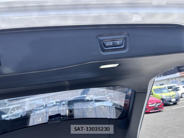 Bmw 5 SERIES 2026-02 8284775-18