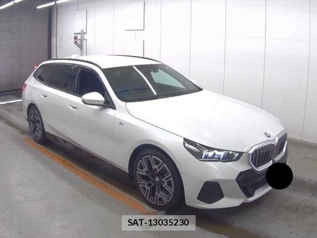Bmw 5 SERIES 2026-02 8284775-3