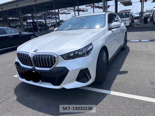 Bmw 5 SERIES 2026-02 8284775-7
