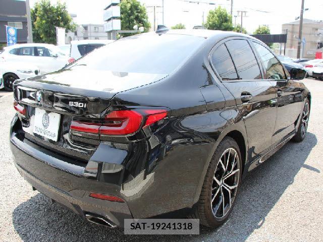 Bmw 5 SERIES 2021-09 8285221-2