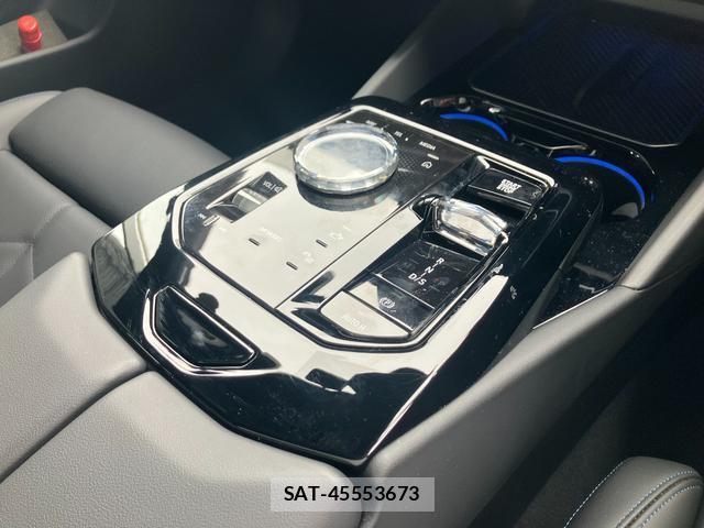Bmw 5 SERIES 2025-09 8285494-15