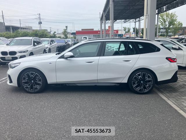 Bmw 5 SERIES 2025-09 8285494-3