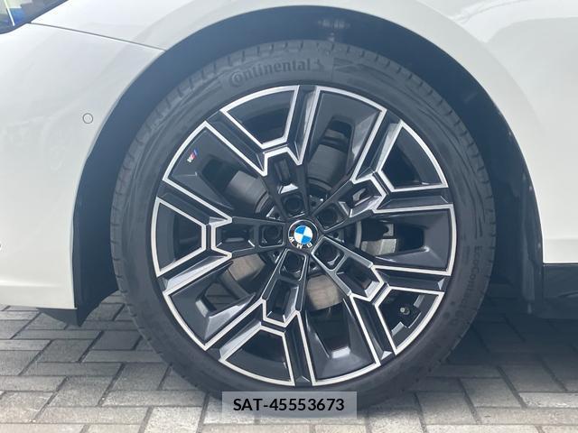 Bmw 5 SERIES 2025-09 8285494-8