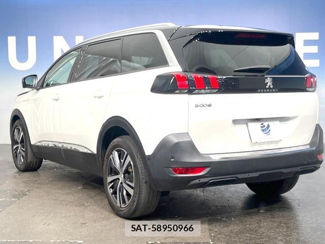 Peugeot 5008 2018-03 8282895-18