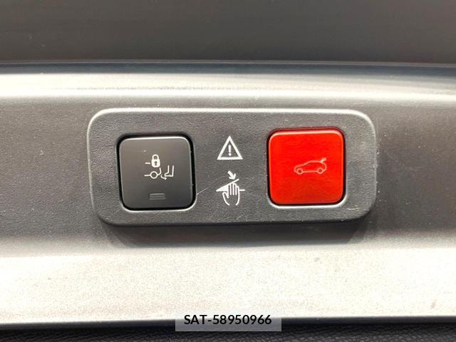 Peugeot 5008 2018-03 8282895-5