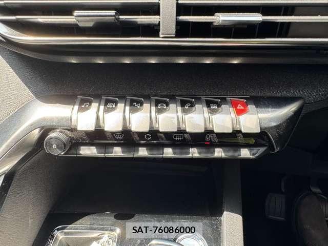 Peugeot 5008 2021-09 8283175-17