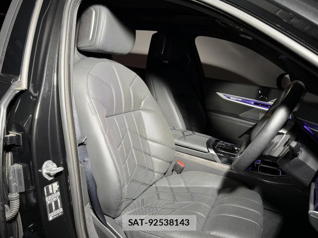 Bmw 7 SERIES 2023-08 8279235-4