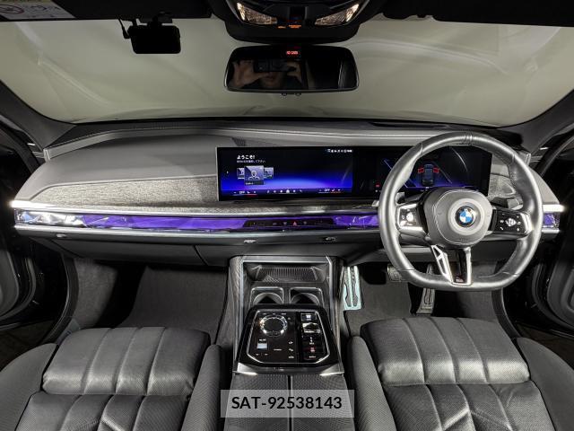Bmw 7 SERIES 2023-08 8279235-5
